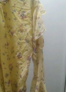 Side  Shoulder Cut Floral Top