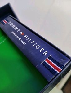 Pure Leather Box Of Tommy Hilfiger✨
