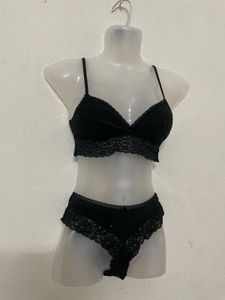 H&amp;M Bra &amp; Briefs Combo For Women