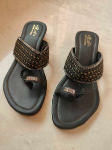 Kolhapuri Heels (Black)