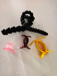 Hair Claw Clips - Set of 4