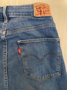 Levis Women Skinny Jeans