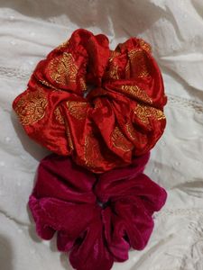 Pair Of 2 Scrunchies