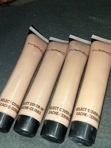 Mac Foundation Combo
