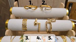 Gold Bangles & Bracelets