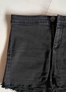 Black Hot Mini Shorts