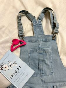 cute denim dungaree🎀