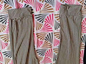 Women Combo Of 2 Track Pants,Tshirt Free