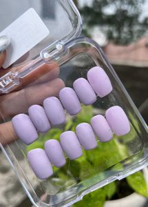 Lilac Press-On Nails