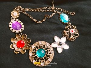 Antique Club Factory Necklace