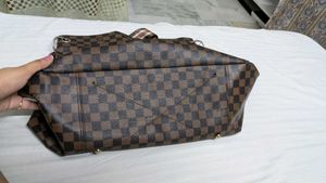 orginal Louis Vuitton classic bag