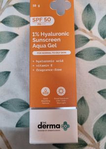 The Derma Co 1% Hyaluronic Sunscreen Aqua Gel