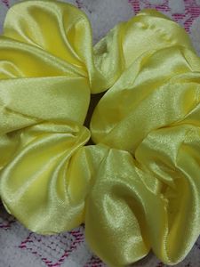 12 Pics Colorful Scrunchie Set