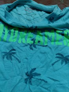 Boys Tshirts Pant Kurta Set In Good Condition