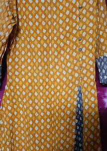 Women&#39;s kurtis bundle