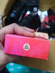 nykaa hydrating foundation.