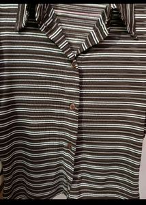 Body Fit Crop Shirt