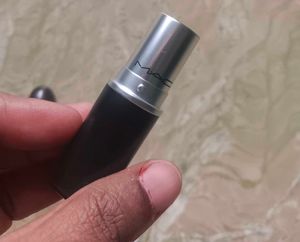 Og MAC Regular Lipstick In Shade All Fired UP