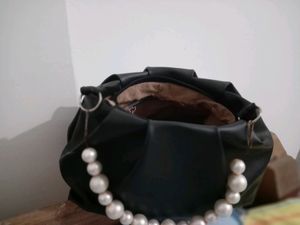 Black Handbags For Women