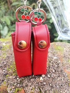 Pack Of 2 ❤️ Tira 🍒 Lipstick Holder & Keychain✨