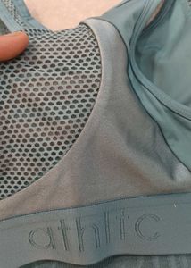 H&amp;M Sport Bra..size S