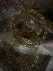 Kundan Bangles