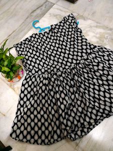 Flared Black Top With Teardrop Detail
