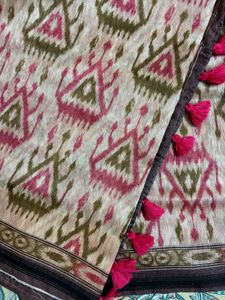 Used Peach Pink Color Saree For 199
