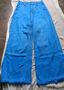 Super Wide Leg Jeans
