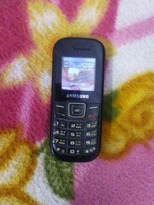 Samsung Keypad Mobile Phone