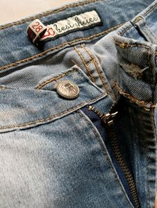 Women Blue Faded Slim Fit Jeans