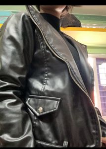 Leather Jacket 🤩