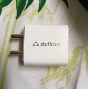 Stuffcool Flow 25 Wall Charger