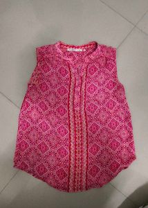 Pink  Sleeveless Top