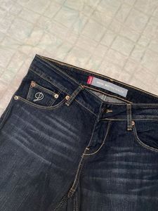 Levi's 585 Mid Rise Skinny Jeans