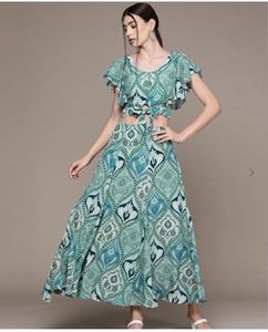 LABEL RITU KUMARFloral Print Crop Top with Skirt