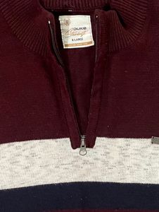 Striped Pullover Sweater with chain