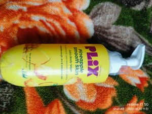 PLix Pineapple Body Wash