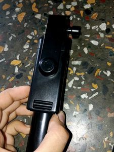 2 Tripods for video recording