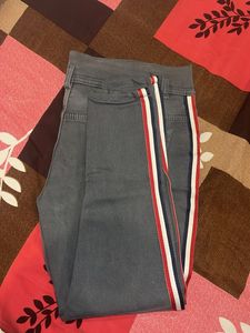 Denim Faded Grey Ankle Jeans