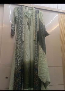Double shade gown with shrug