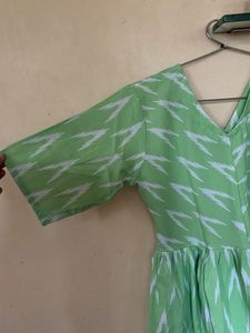 Never Used Co-set Young Look