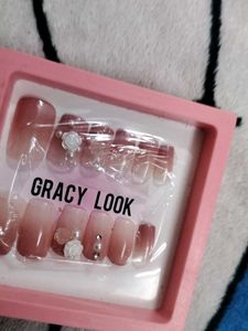 Gracy Look Press-On Toe Nails