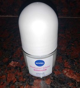 Nivea Natural Glow Deodorant