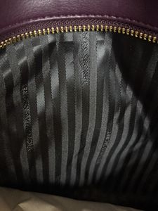 Fixed Price Brand New VS Logo Tote