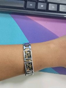 Elegant Women&#39;s Watch