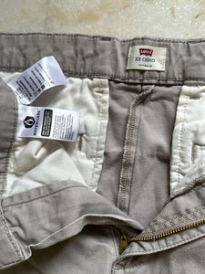 Levi’s Chino Light Grey Pants For Men