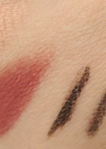 Lipstick/ Kajal Combo