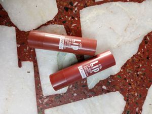 2 Pcs Bullet Nude Lipstick