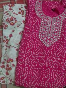 Pink Bandhani Kurti with Silver Embellishments